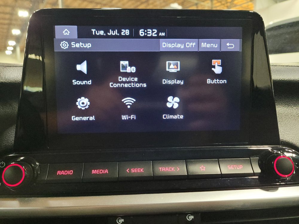 Used 2022 Kia Forte LXS FWD image 25