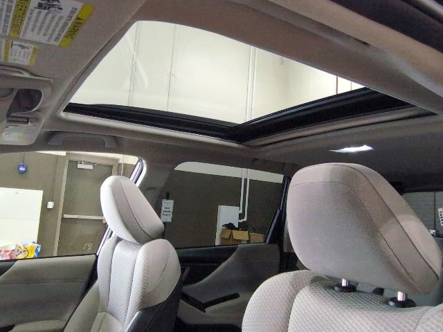 Used 2021 Subaru Forester Premium image 13