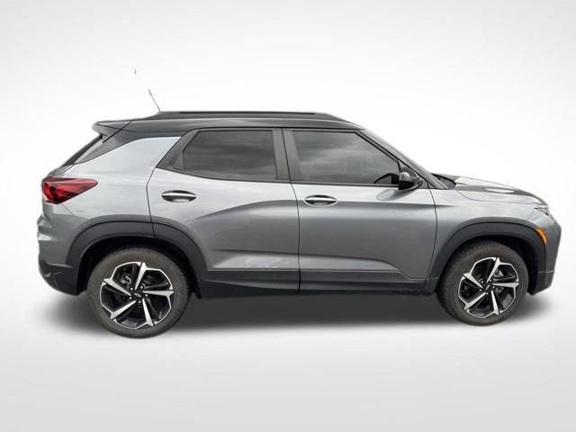 Used 2021 Chevrolet TrailBlazer RS w/ Sun and Liftgate Package AWD/4WD image 8
