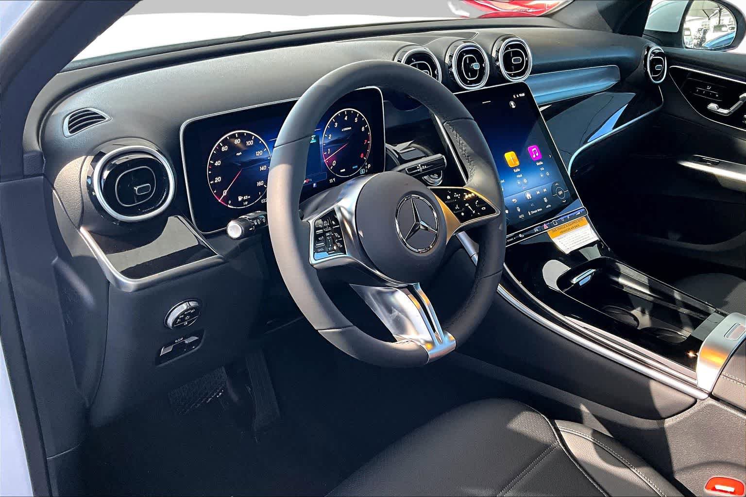 New 2026 Mercedes-Benz GLC 300 image 10