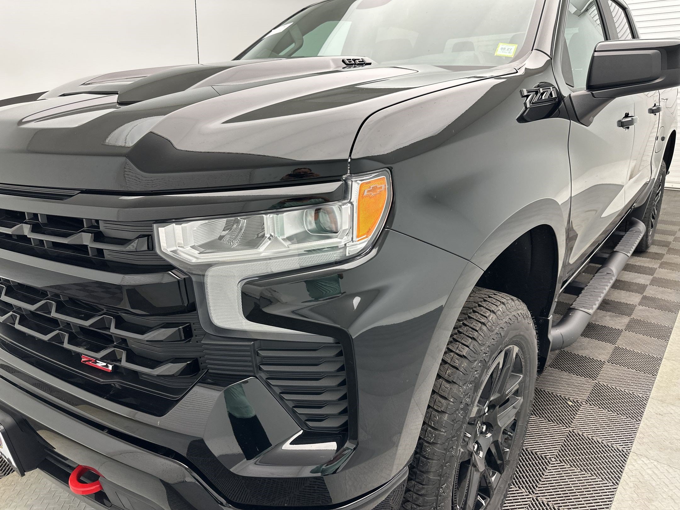 New 2026 Chevrolet Silverado 1500 LT Trail Boss w/ LPO, Dark Essentials Package AWD/4WD image 12