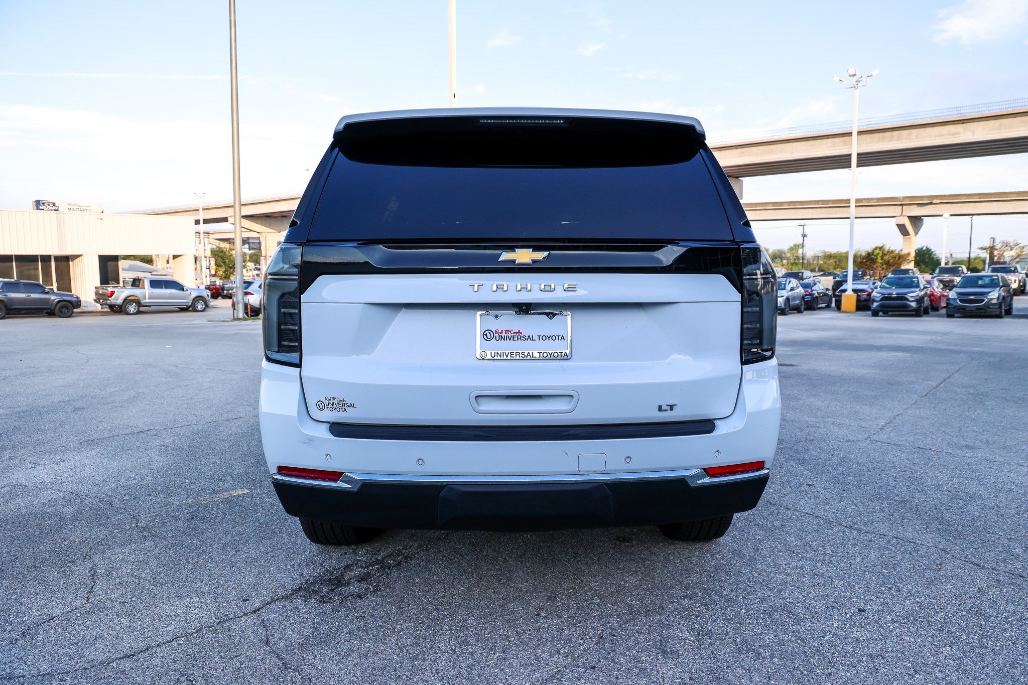Used 2026 Chevrolet Tahoe LT w/ Comfort Package AWD/4WD image 8