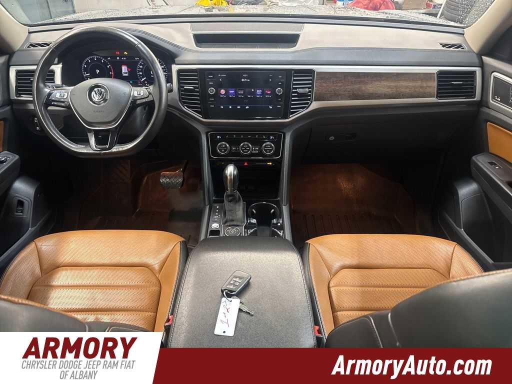 Used 2018 Volkswagen Atlas SEL Premium image 39