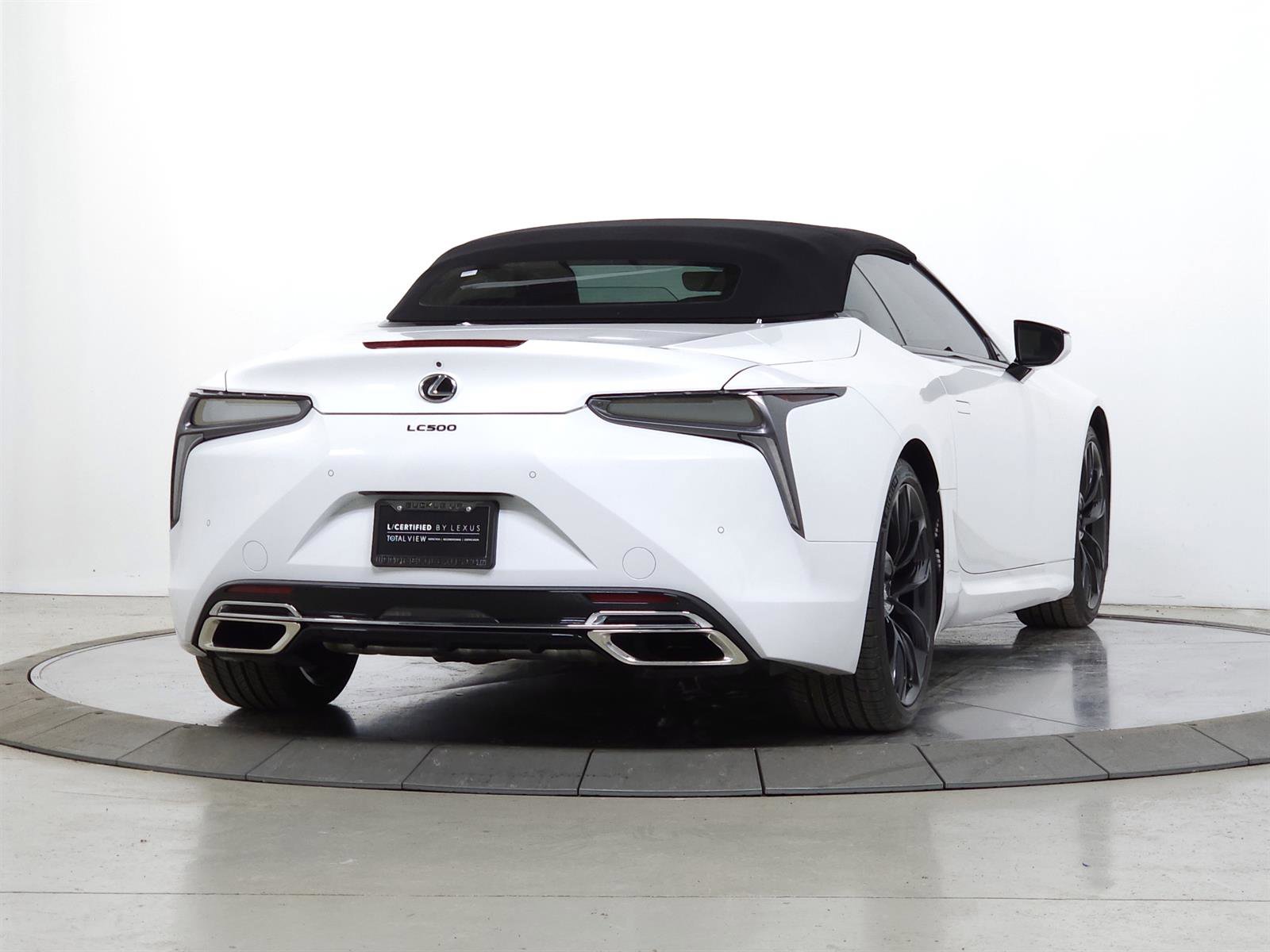 Used 2023 Lexus LC 500 Convertible image 9