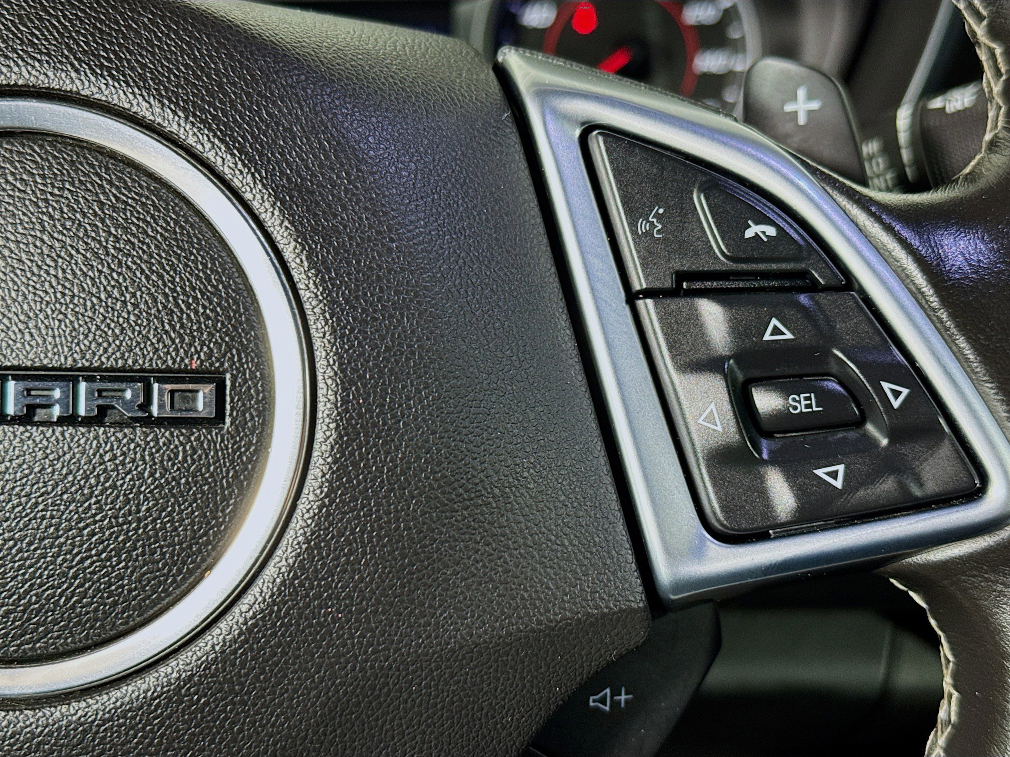 Used 2019 Chevrolet Camaro LT w/ RS Package image 14