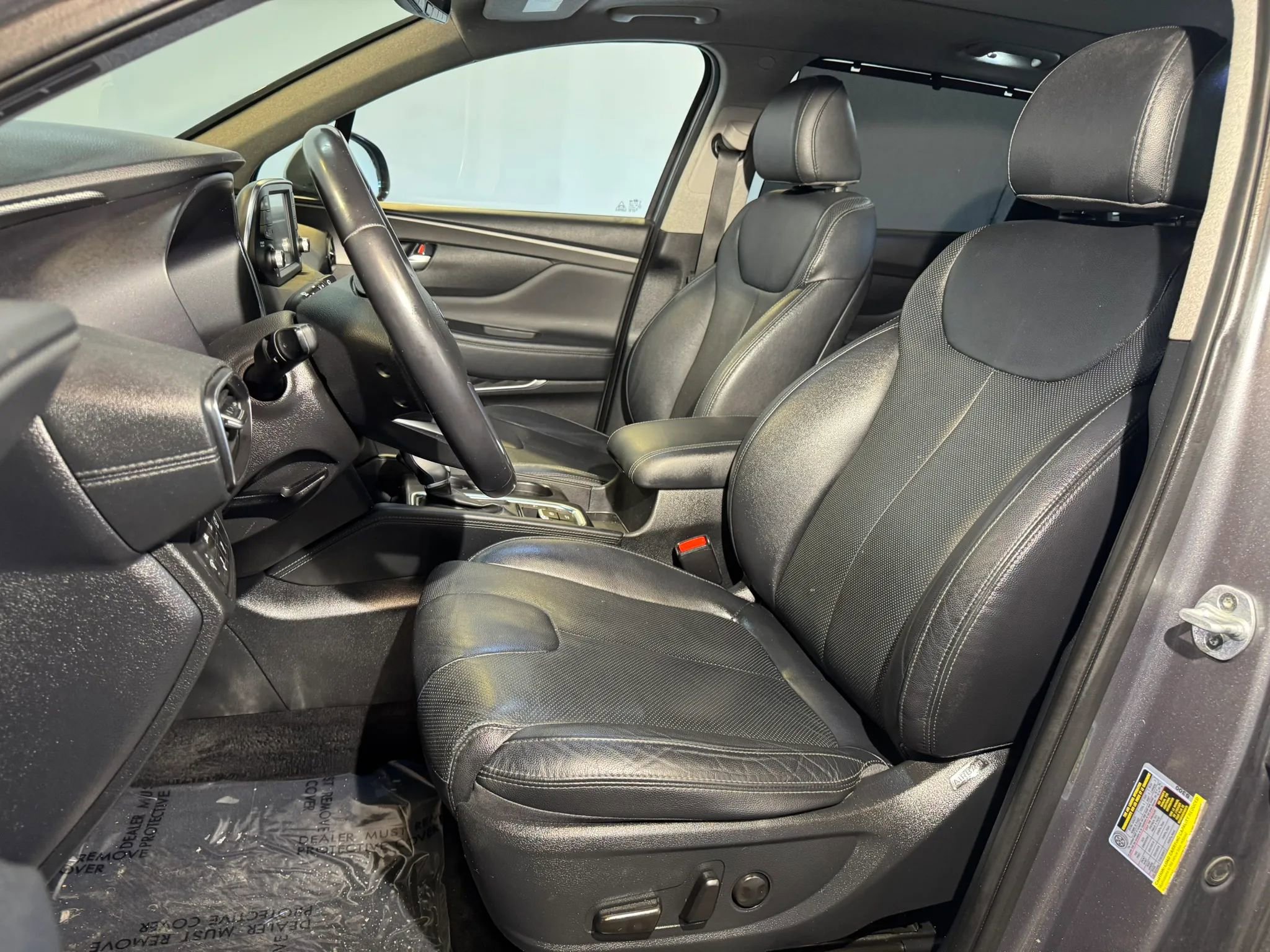 Used 2019 Hyundai Santa Fe Limited AWD/4WD image 8