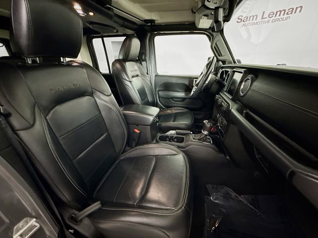 Used 2019 Jeep Wrangler Unlimited Sahara w/ Uconnect 4C Nav & Sound Group AWD/4WD image 26