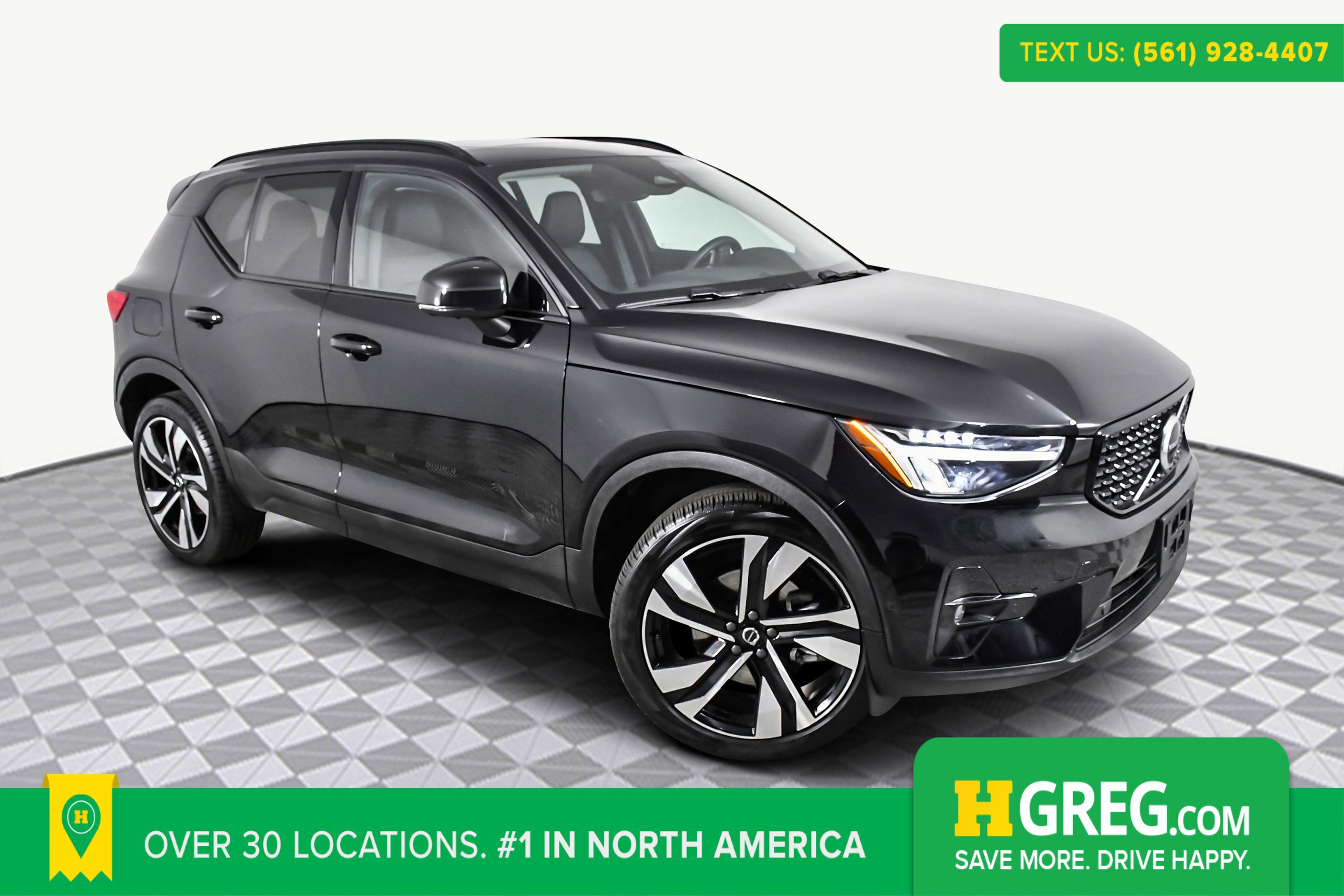 Used 2025 Volvo XC40 B5 Plus video 1