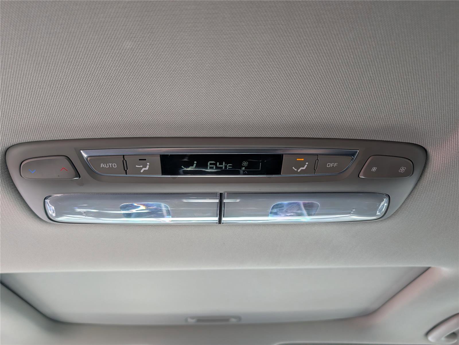 Used 2024 Kia Telluride S w/ S Sunroof Package image 16