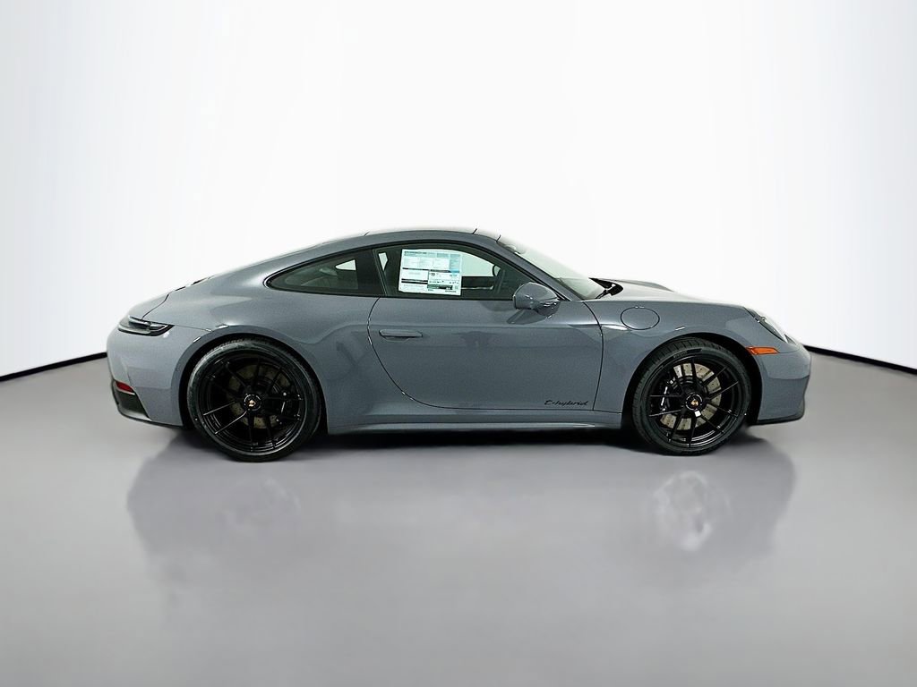 New 2026 Porsche 911 Carrera 4 GTS image 8