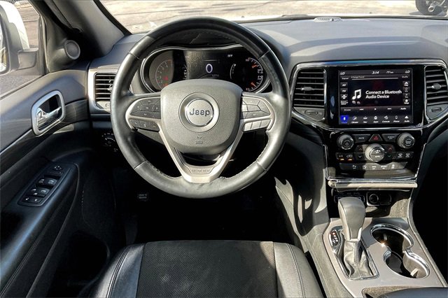 Certified 2022 Jeep Grand Cherokee Laredo X image 5