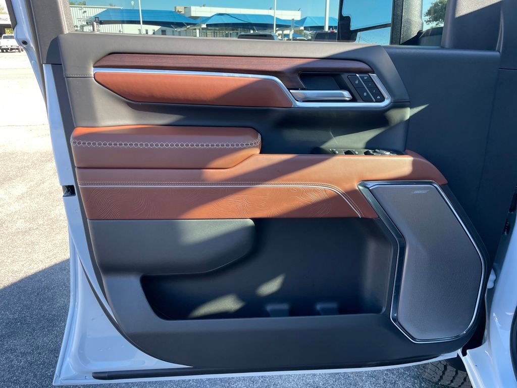 New 2026 GMC Sierra 2500 Denali Ultimate image 10