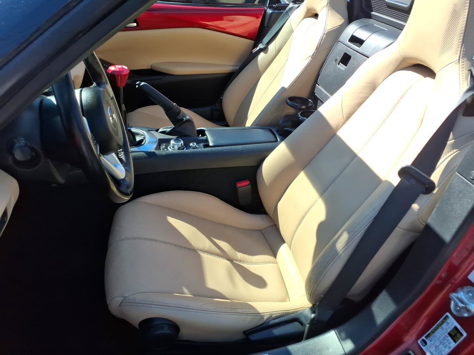 Used 2016 MAZDA MX-5 Miata Grand Touring RWD image 18