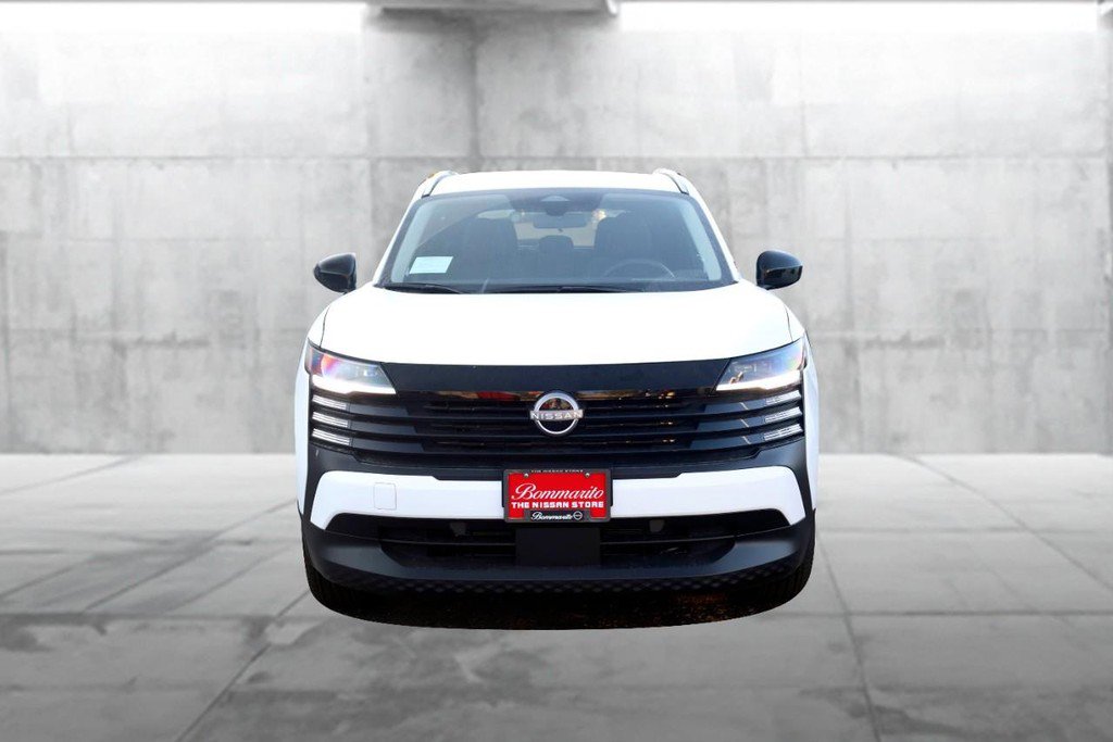 New 2026 Nissan Kicks SV image 4