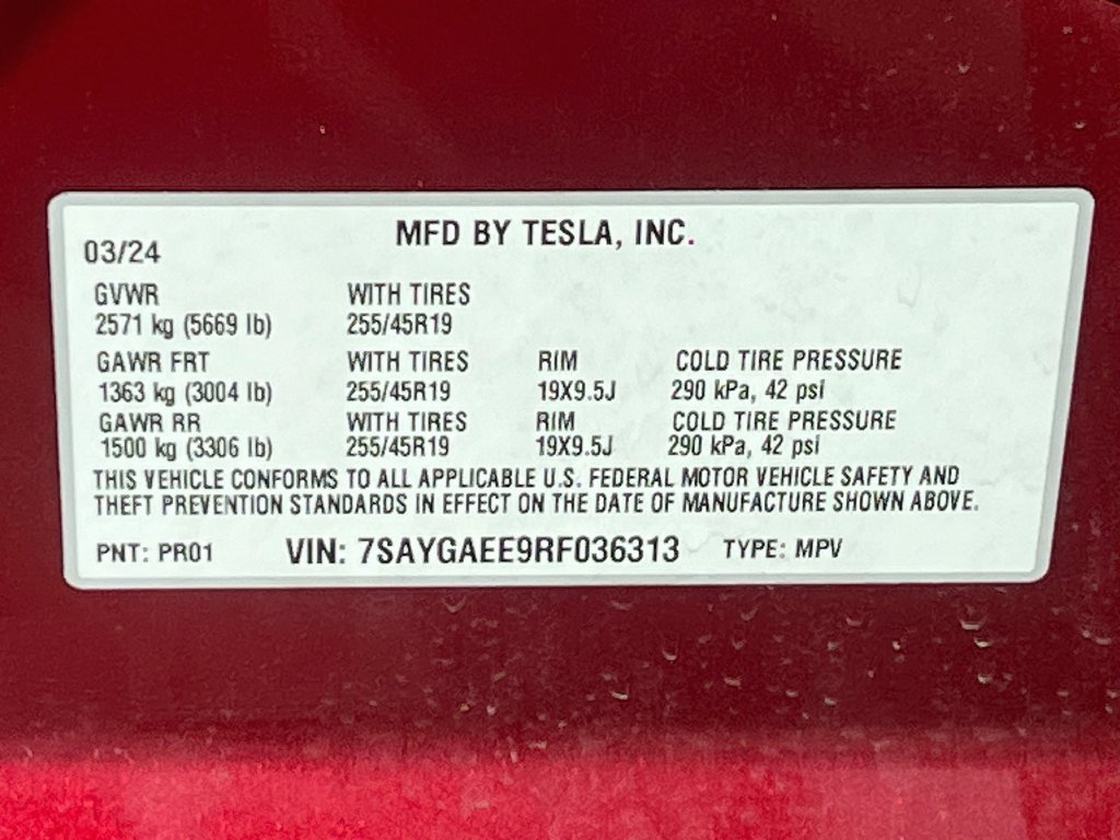Used 2024 Tesla Model Y Long Range AWD/4WD image 34