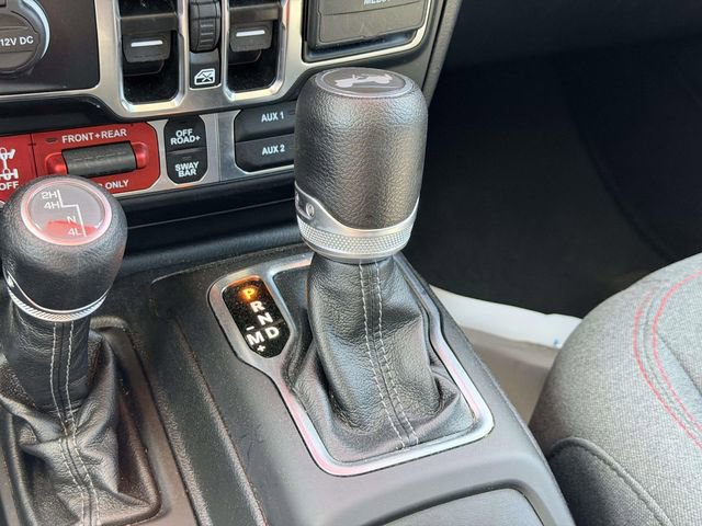 Used 2024 Jeep Wrangler Unlimited Rubicon AWD/4WD image 23