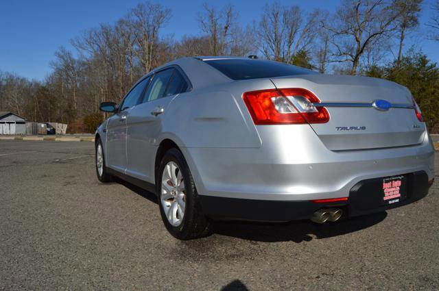 Used 2011 Ford Taurus SEL w/ 201A Rapid Spec Order Code image 62