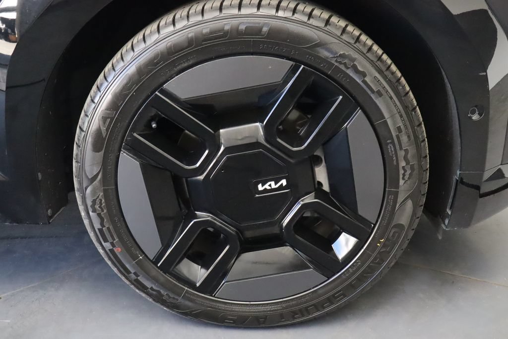 Used 2024 Kia EV9 GT-Line AWD/4WD image 10