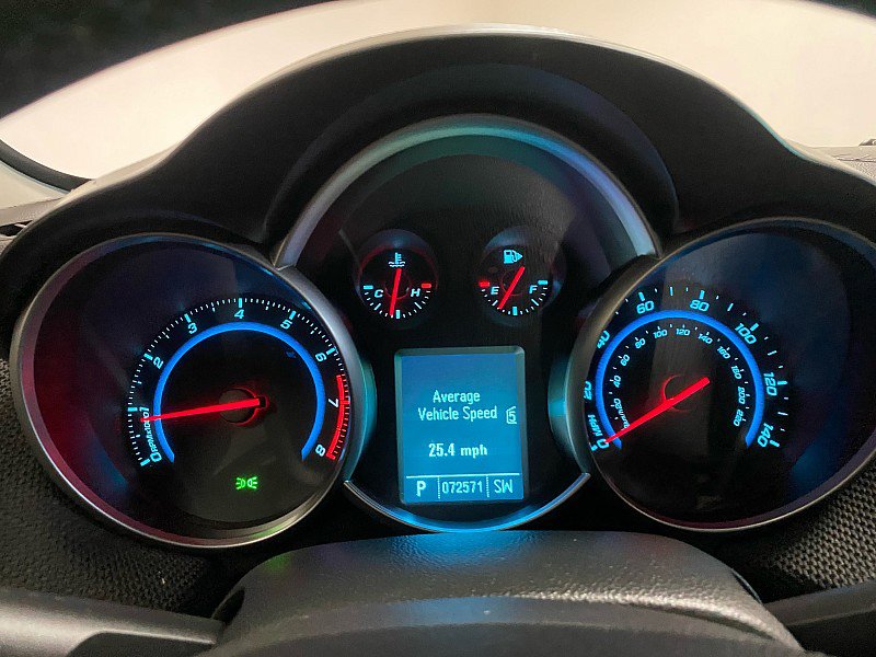 Used 2011 Chevrolet Cruze LT image 18