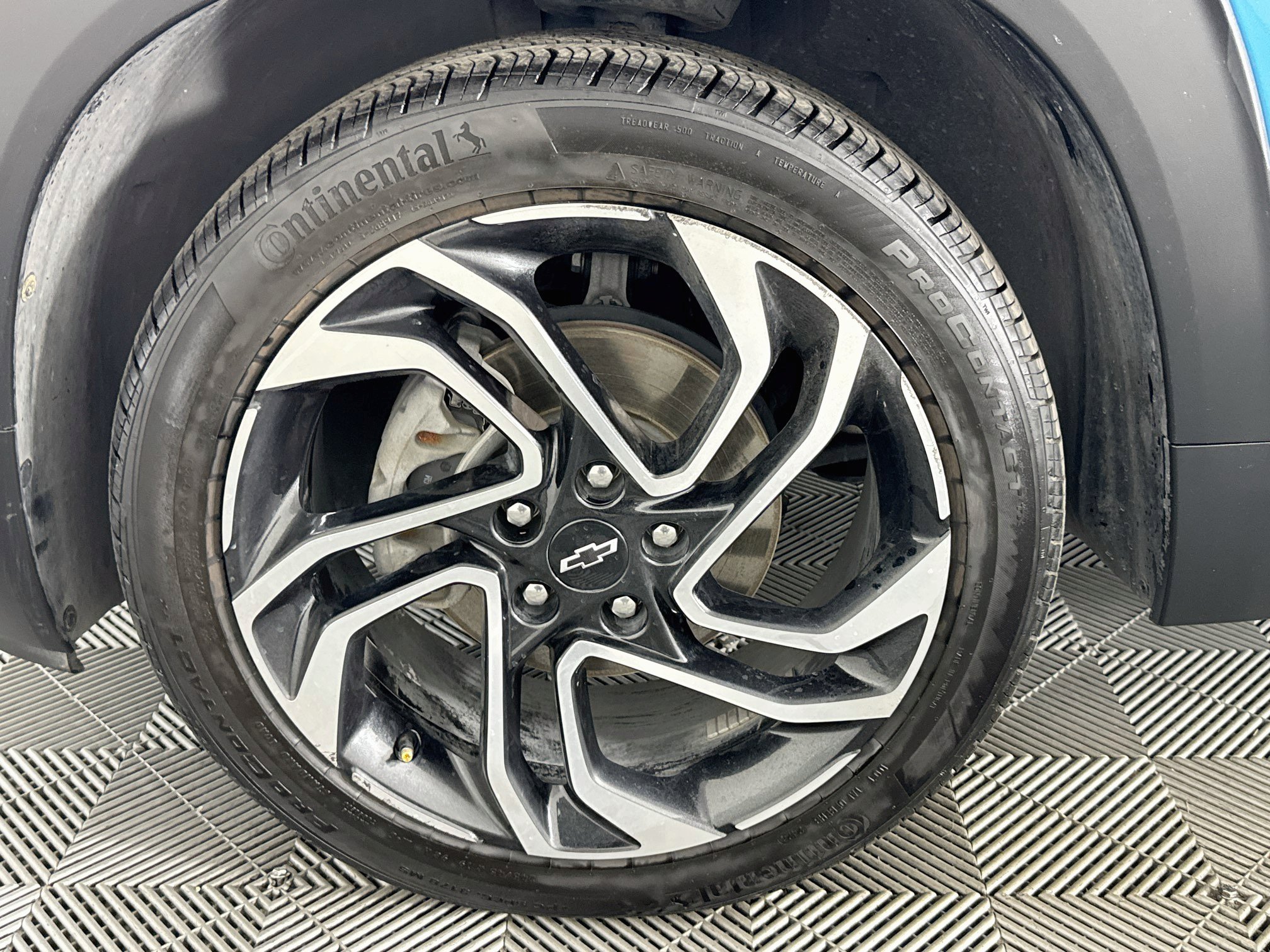 Used 2025 Chevrolet TrailBlazer RS w/ Driver Confidence Package FWD image 36