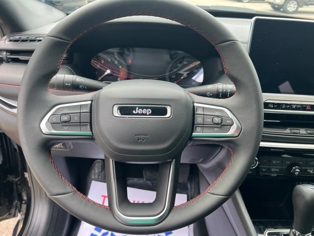 Certified 2024 Jeep Compass Trailhawk AWD/4WD image 14