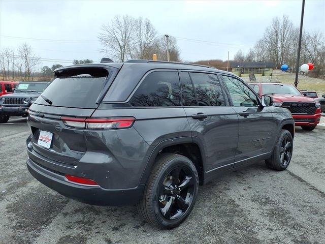 New 2026 Jeep Grand Cherokee Limited w/ Limited Altitude Package AWD/4WD image 4