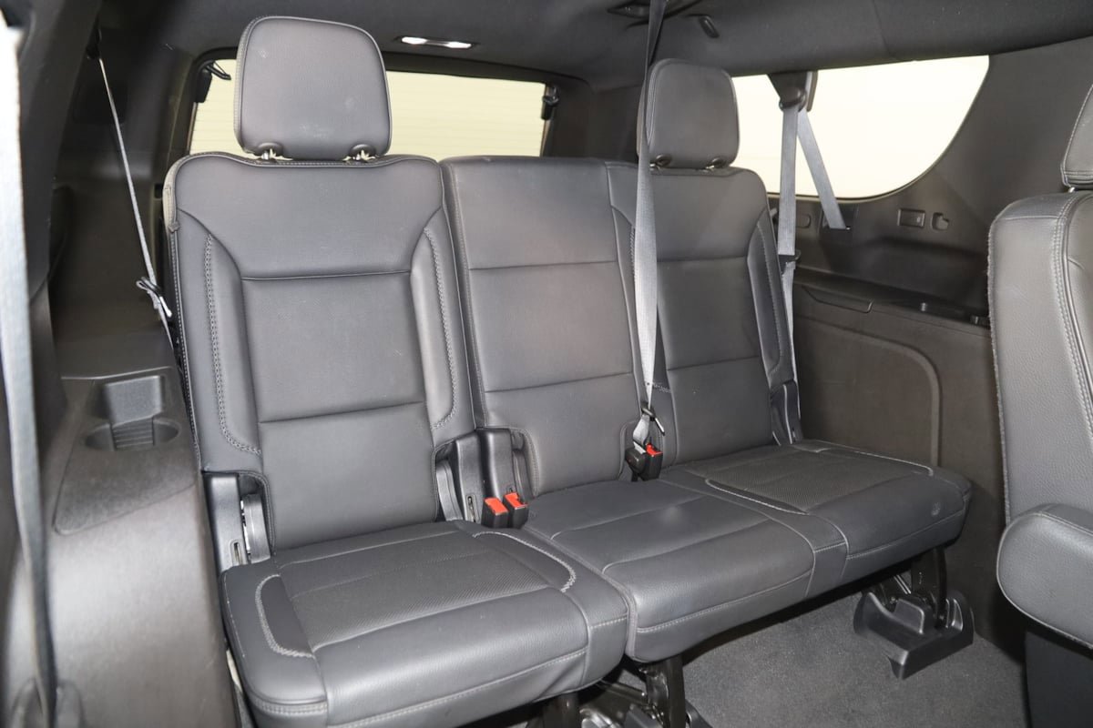 Used 2021 GMC Yukon XL Denali w/ Advanced Technology Package image 17