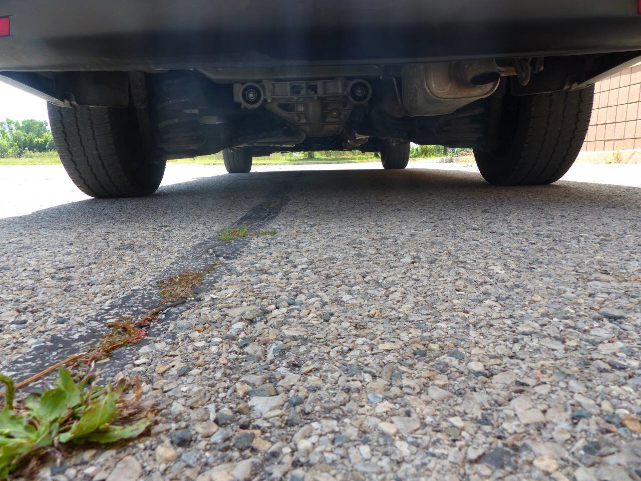 Used 2022 Mercedes-Benz Metris image 9