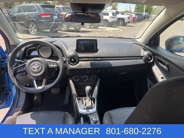 Used 2019 Toyota Yaris LE FWD image 33