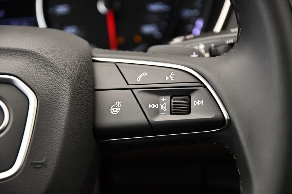 Used 2025 Audi Q5 2.0T Premium image 25