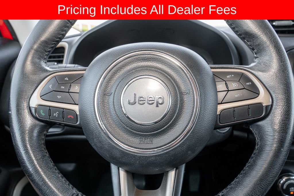 Used 2017 Jeep Renegade Latitude FWD image 17