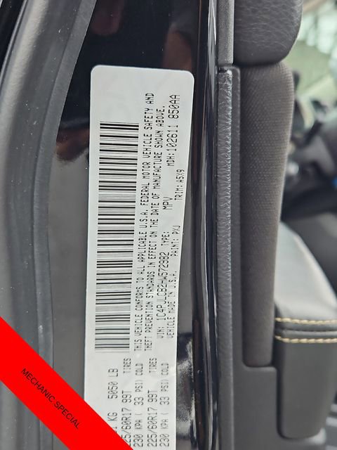 Used 2017 Jeep Cherokee Latitude w/ Safety/Convenience Group image 26