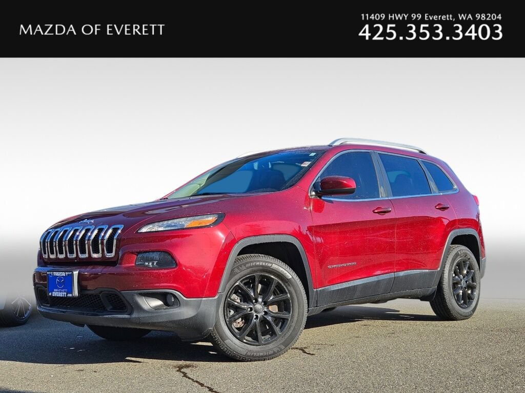 Used 2018 Jeep Cherokee Latitude Plus w/ Comfort/Convenience Group