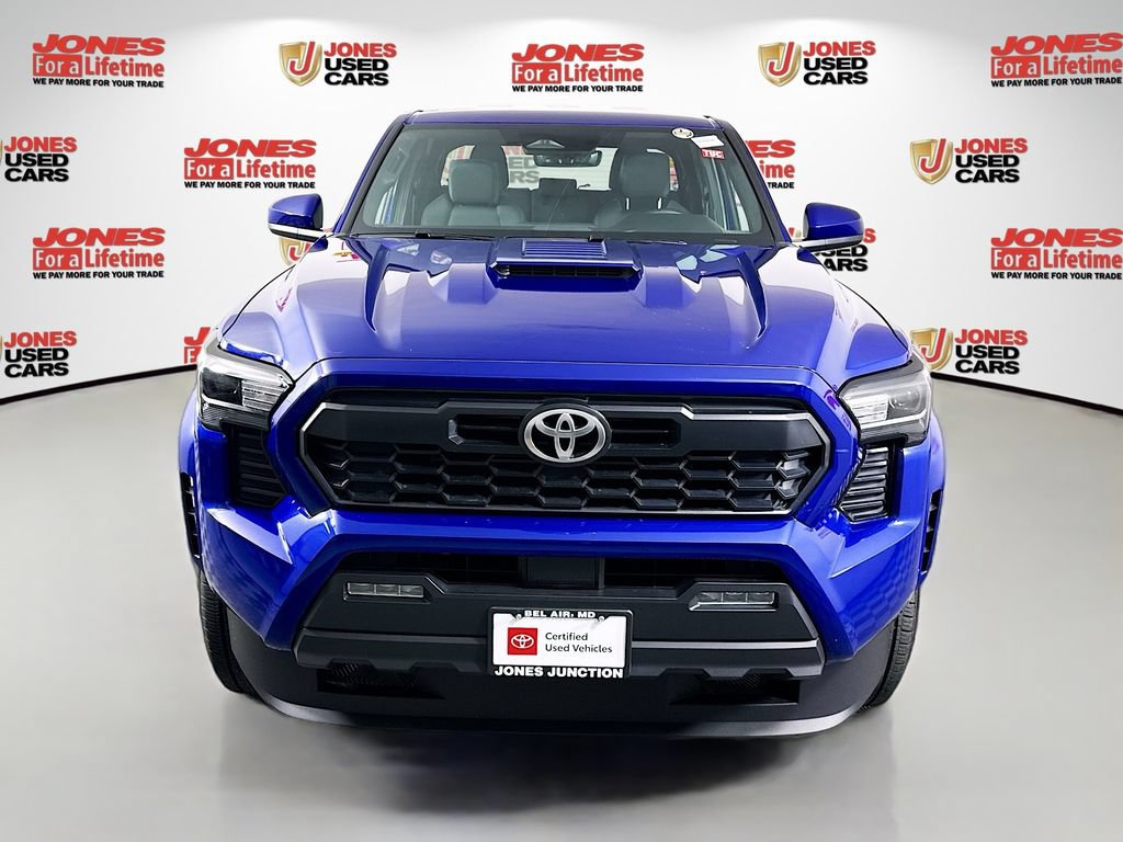 Certified 2025 Toyota Tacoma TRD Sport AWD/4WD image 13