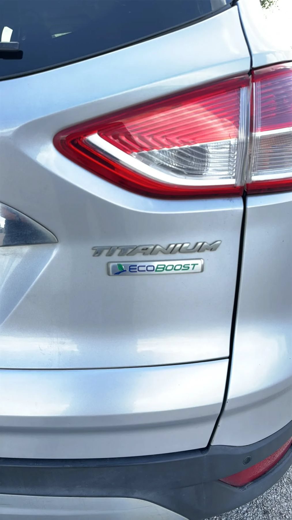 Used 2016 Ford Escape Titanium FWD image 23