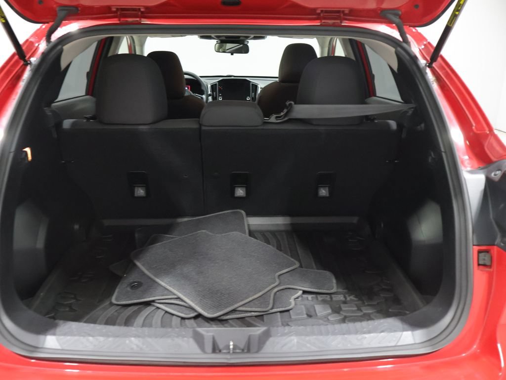Used 2025 Subaru Crosstrek 2.5i Premium AWD/4WD image 4