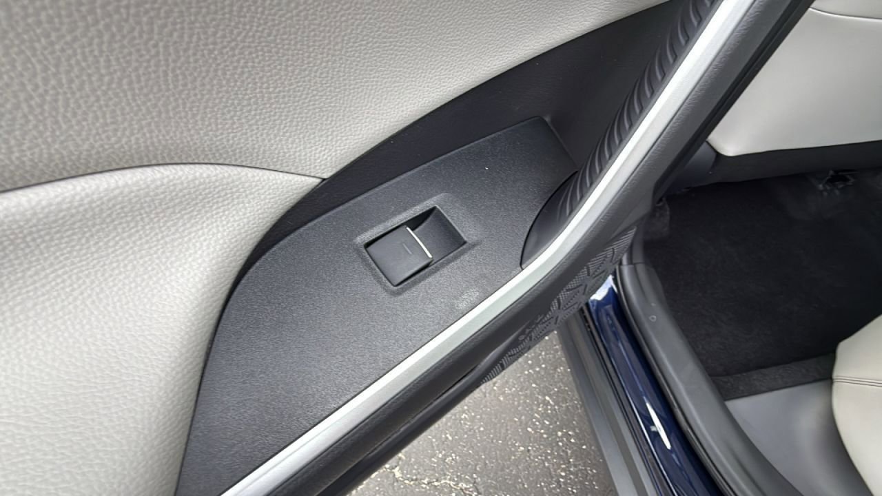 New 2025 Toyota RAV4 XLE Premium image 33