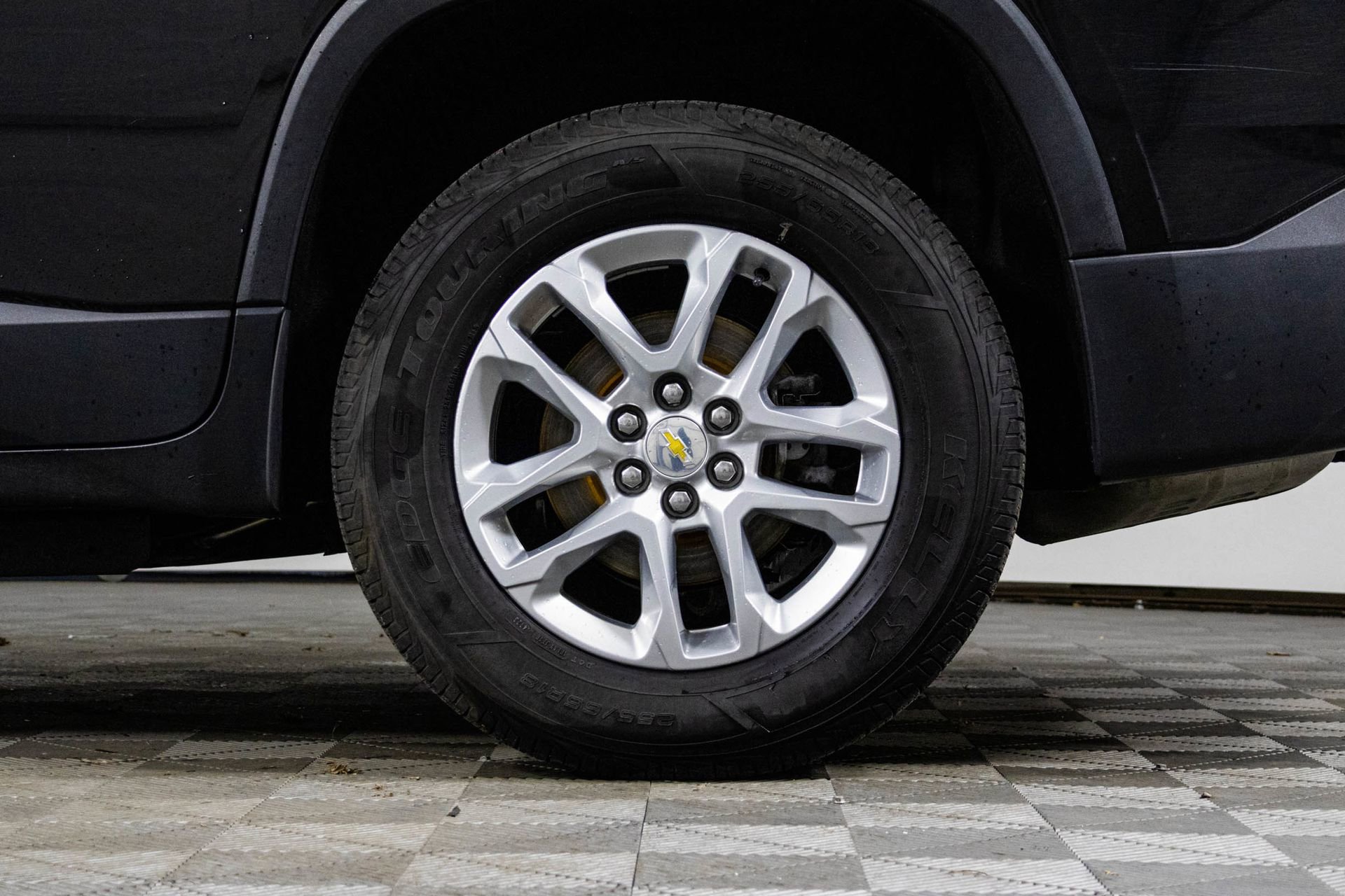 Used 2019 Chevrolet Traverse LS image 40