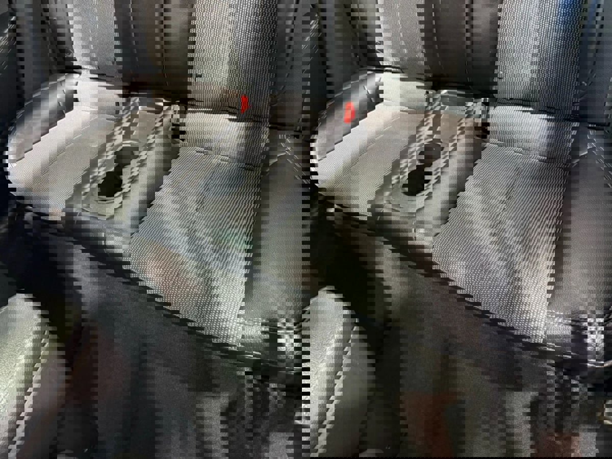 Used 2016 Hyundai Veloster w/ Option Group 02 image 26