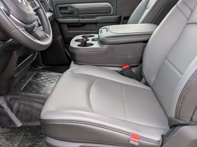 New 2026 RAM 3500 Tradesman image 10