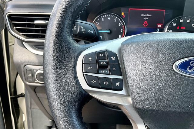 Used 2022 Ford Explorer XLT w/ Equipment Group 202A image 11