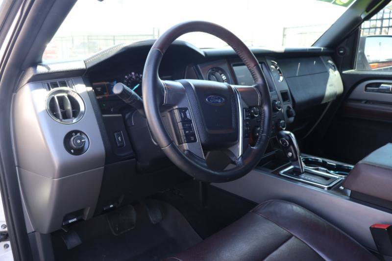 Used 2015 Ford Expedition EL Platinum AWD/4WD image 18