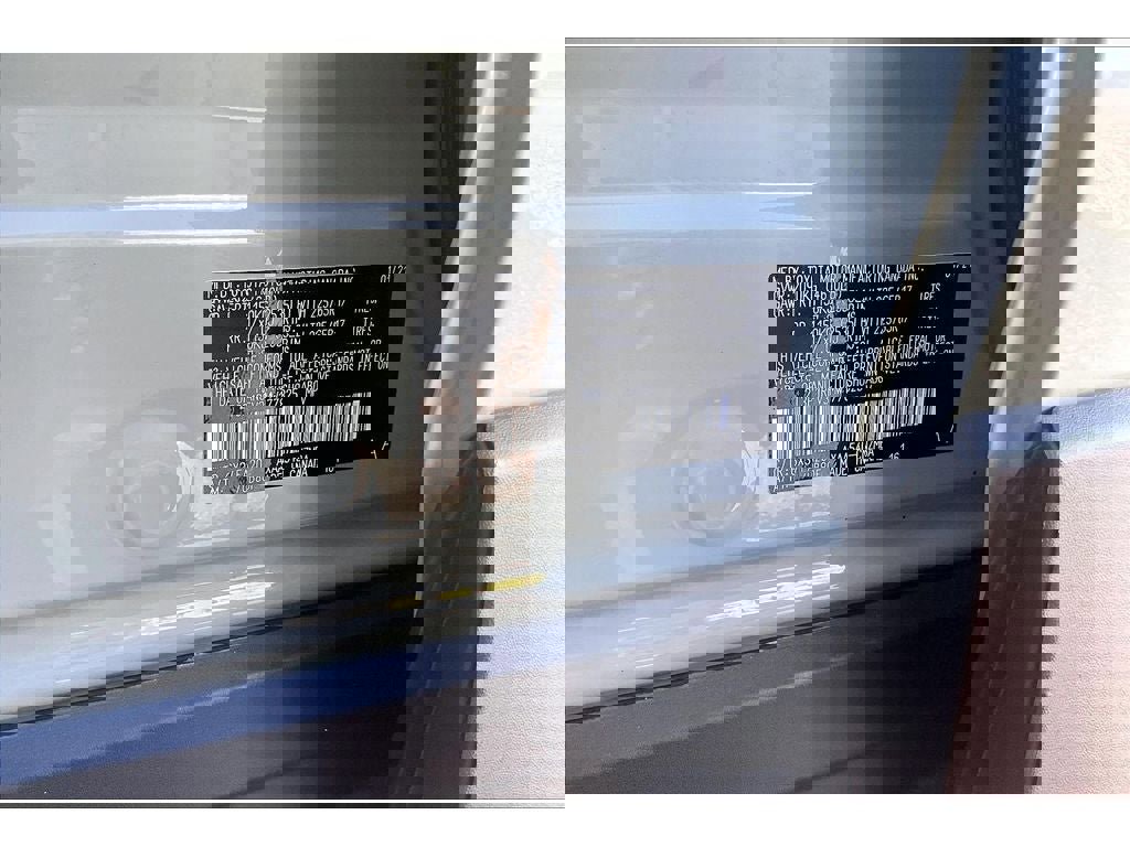 Used 2021 Toyota RAV4 XLE w/ Convenience Package image 36