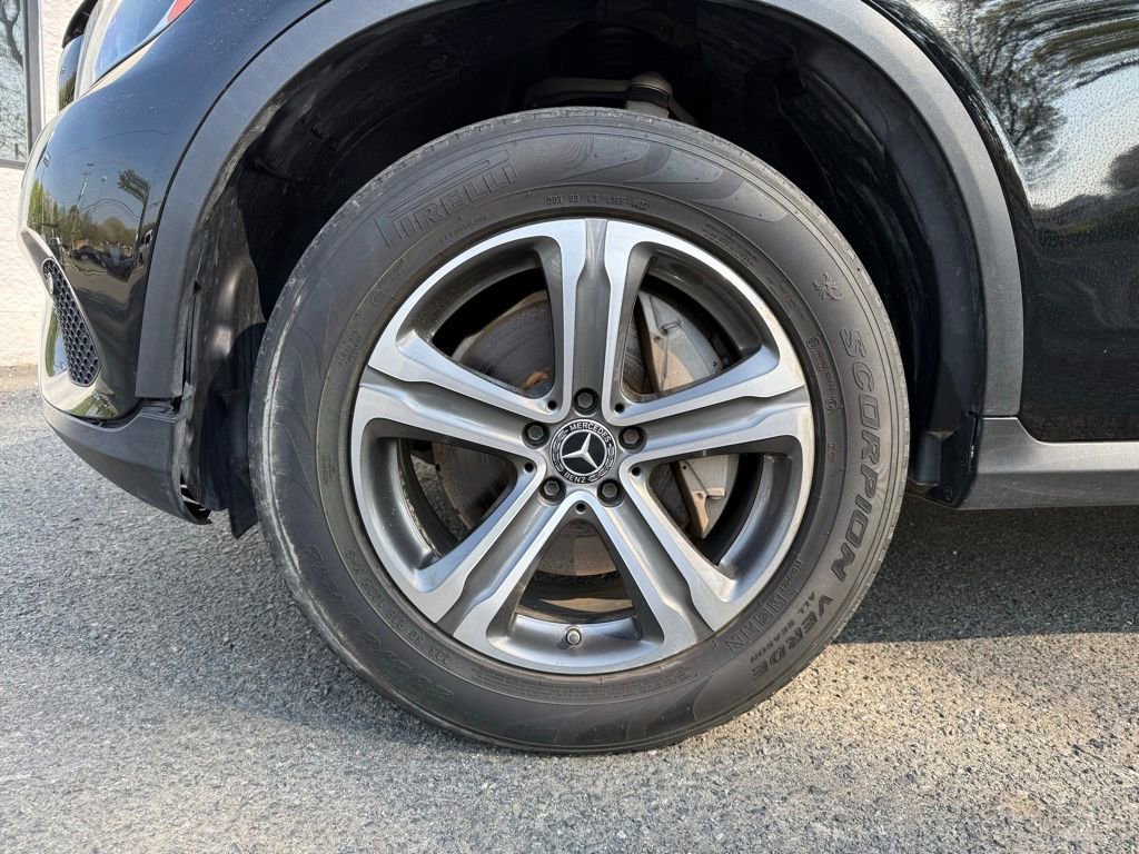 Used 2018 Mercedes-Benz GLC 300 image 14
