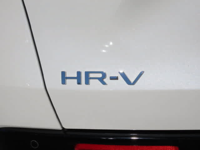 Used 2023 Honda HR-V EX-L image 7