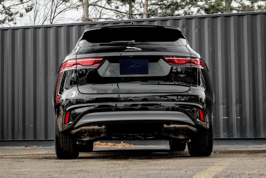 New 2026 Jaguar F-PACE R-Dynamic S AWD/4WD image 7