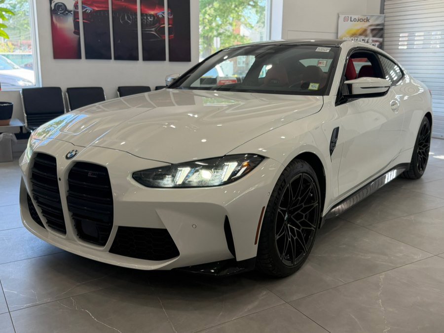 Used 2025 BMW M4 xDrive Competition AWD/4WD image 4