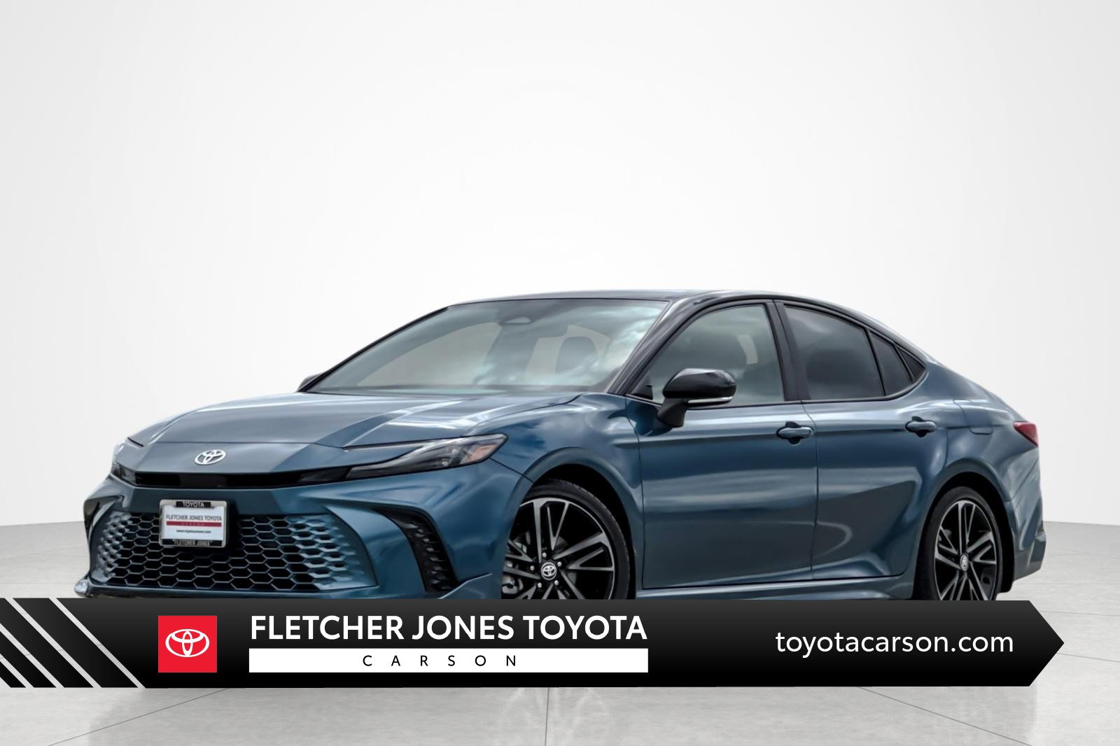 Certified 2025 Toyota Camry XSE FWD image 1