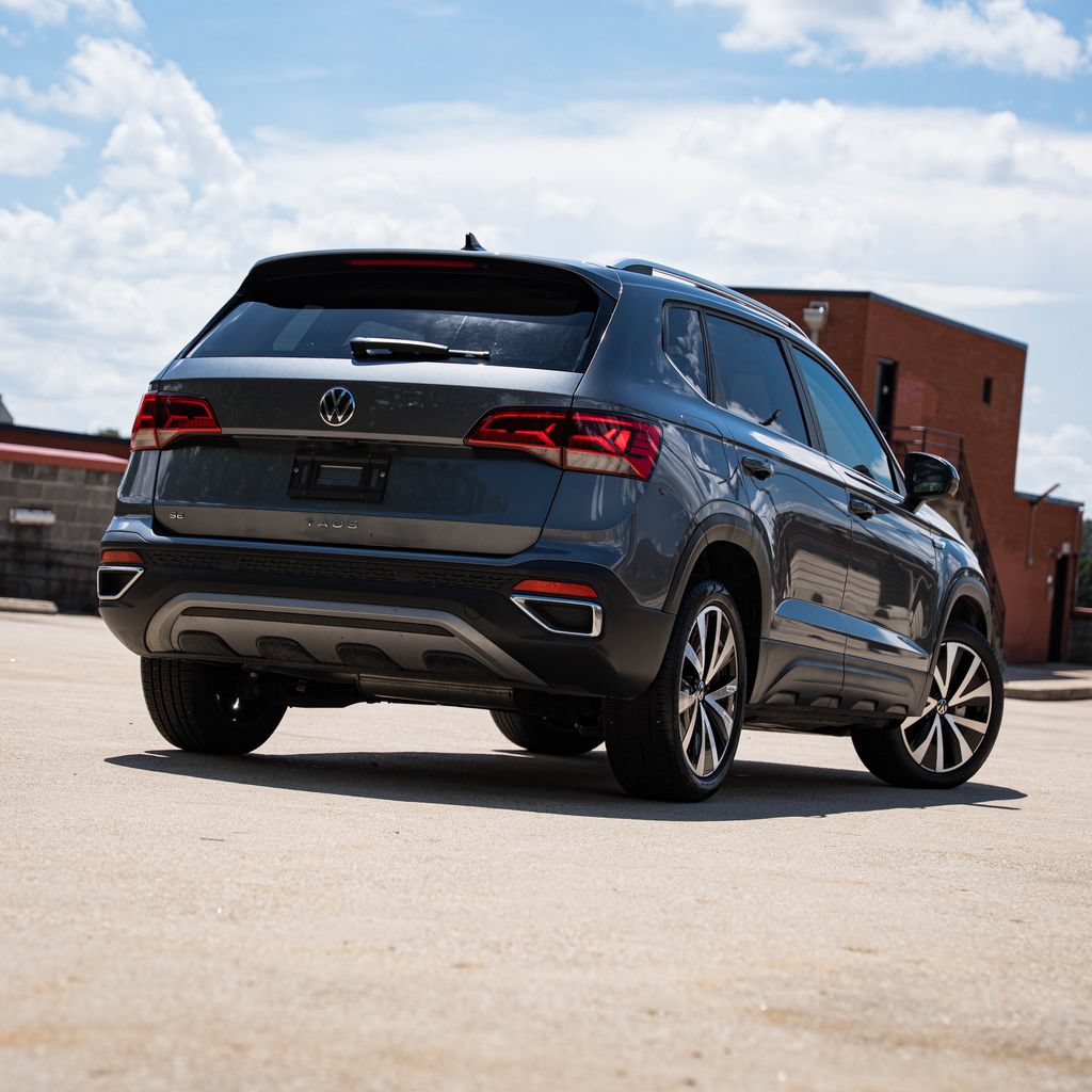 Certified 2023 Volkswagen Taos SE FWD image 6