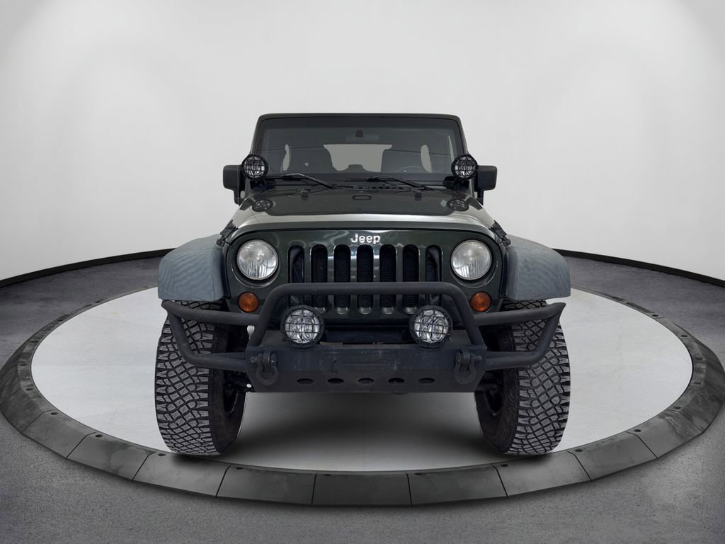Used 2011 Jeep Wrangler Unlimited Sport image 2